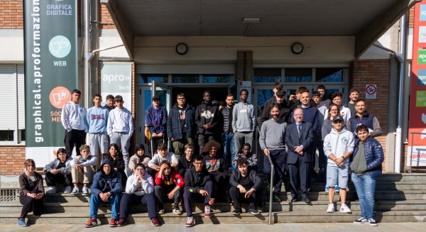 Gli allievi di Apro Formazione a lezione di “sviluppo sostenibile” con il prof. Osman Arrobbio dell’Università di Parma.